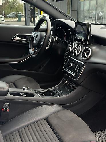 cl class: Прокат Mercedes Benz CLA220, 2017 года выпуска, объем двигателя 2.0 — 9