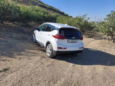 Chevrolet: Chevrolet Bolt: 2018 г., Автомат, Электромобиль, Хэтчбэк — 5