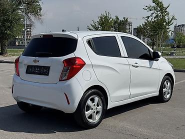 Chevrolet: Chevrolet Spark: 2019 г., 1 л, Автомат, Бензин, Хэтчбэк — 4