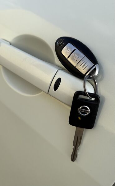 Nissan: Nissan Tiida: 1.5 l | 2011 il Hetçbek — 13