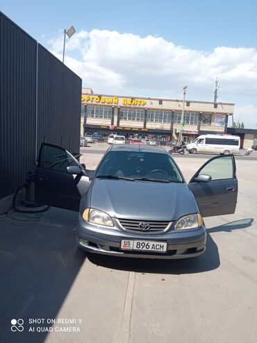 тоета превиа: Toyota Avensis: 2002 г., 2 л, Механика, Дизель, Хэтчбэк