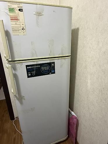 mini refrigerator: Однокамерный холодильник с верхней морозильной камерой — 5