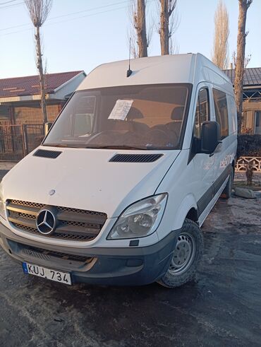 российский машины: Легкий грузовик, Mercedes-Benz, Стандарт, 2 т, Б/у