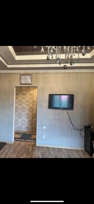 Двуспальные кровати: Сдаю в аренду двух комнатную квартиру Таунхаус кухня + студия 60 — 11