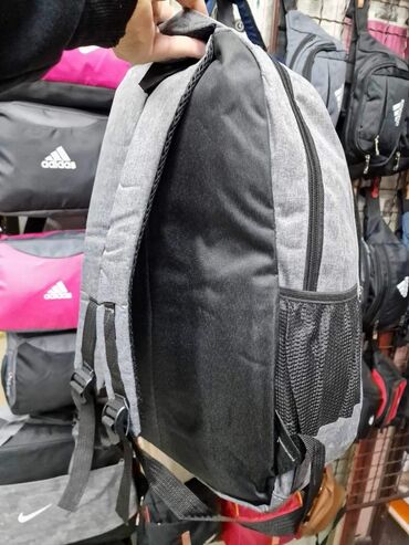 Sportske torbe i rančevi: Školske torbe ima nove modele samo 2300 din veličine 46x37 — 10