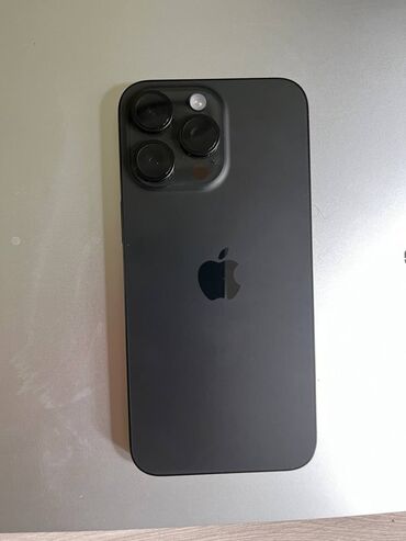 Apple iPhone: IPhone 15 Pro Max, Б/у, 256 ГБ, Черный, Чехол, Кабель, Коробка, 100 %