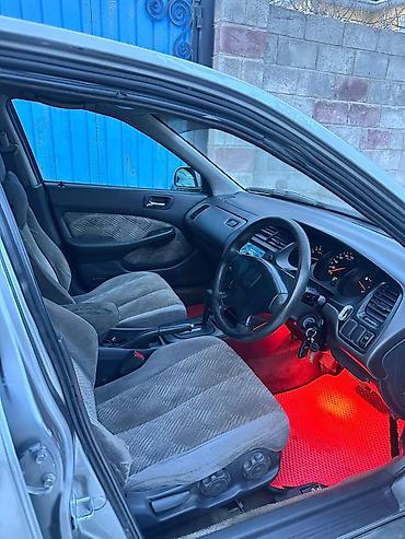 Honda: Honda Accord: 1998 г., 2 л, Автомат, Бензин, Седан — 7