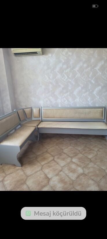 Otaq qapıları: Künc divan, İşlənmiş, Bazalı, Çatdırılma yoxdur