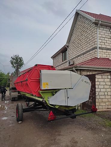 limuzin maşın: Tecili Satilir.Claas Dominator 130 teleşkasi satilir.Tekerler Tezedi,1 — 2