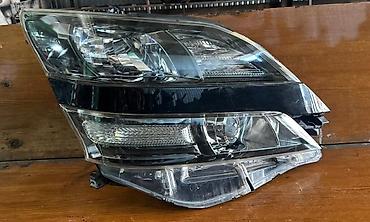 vellfire: Комплект передних фар Toyota 2010 г., Б/у, Оригинал, Япония — 3