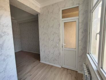 xacmazda ipoteka evler: Məmmədli, 2 otaqlı, Yeni tikili, m. Koroğlu, 74 kv. m