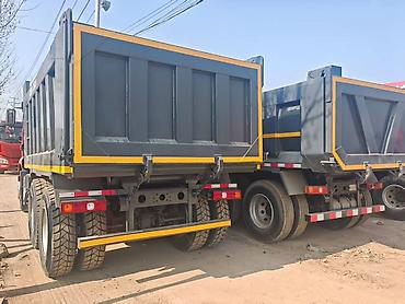 Другой строительный транспорт: Самосвал SHACMAN (6x4) - Колесная формула: 6x4, задняя тележка на — 3