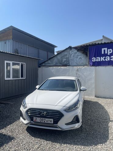 срочно срочно продам: Hyundai Sonata: 2018 г., 2 л, Автоматтык, Газ, Седан