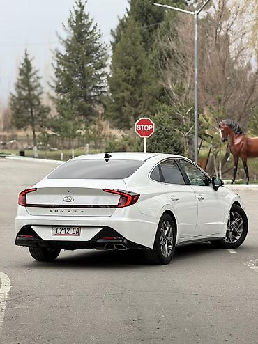 Hyundai: Hyundai Sonata: 2022 г., 2.5 л, Типтроник, Бензин, Седан — 2