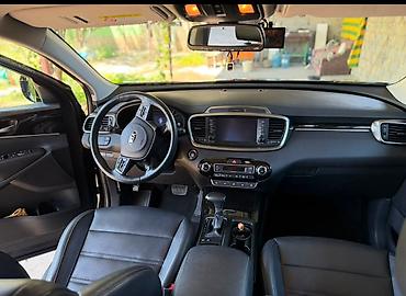 Kia Sorento: 2018 г., 2 л, Автомат, Дизель, Кроссовер lalafo.kg да — 3 Kia Sorento: 2018 г., 2 л, Автомат, Дизель, Кроссовер — 3