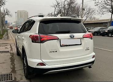 byd e2 2024: Toyota RAV4: 2018 г., 2.5 л, Вариатор, Гибрид, Кроссовер — 4