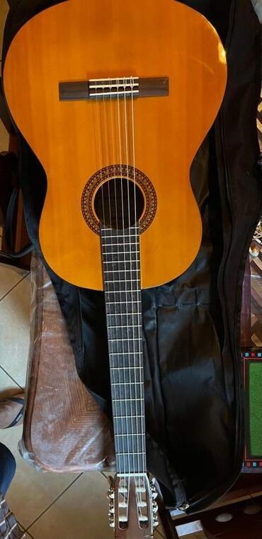 Гитары: Yamaha c45