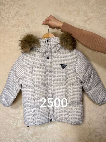 Верхняя одежда: Детские зимние куртки 1) Сиренево-фиолетовая куртка-трансформер — — 7