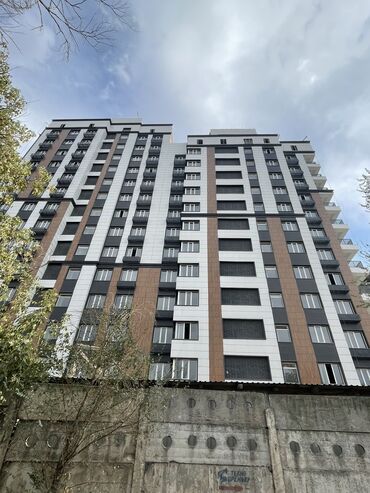 долгосрочная квартира жалал абад: 2 бөлмө, 72 кв. м, Элитка, 11 кабат, ПСО (өзү оңдоп түзөтүп бүтүү үчүн)