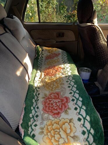 Toyota: Toyota Hilux Surf: 1998 г., 2.7 л, Автомат, Газ, Внедорожник — 8