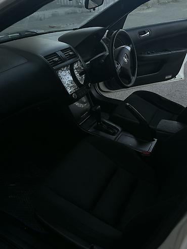 легаси б4 универсал: Honda Accord: 2003 г., Автомат, Бензин, Универсал — 6