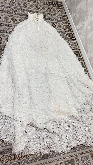 Свадебные платья: Платье свадебное с эффектом розы Было в аренде 3 раза Некоторые — 1