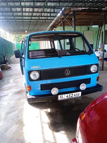 меняю на авто повыше: Volkswagen Transporter: 1985 г., Механика, Бус