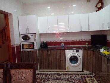 Həyət evləri və villaların satışı: 7 otaqlı, 240 kv. m, Yeni təmirli — 10