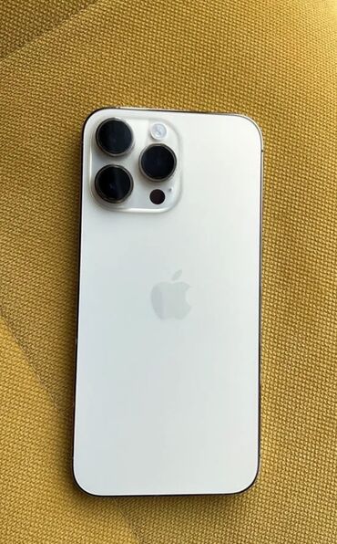 Apple iPhone: IPhone 14 Pro Max, Б/у, 256 ГБ, Белый, Защитное стекло, Чехол, Кабель, 87 %