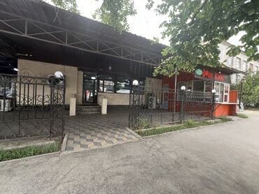кафе дордой: Сдается В Аренду в долгий срок бургерний с летний верандой без