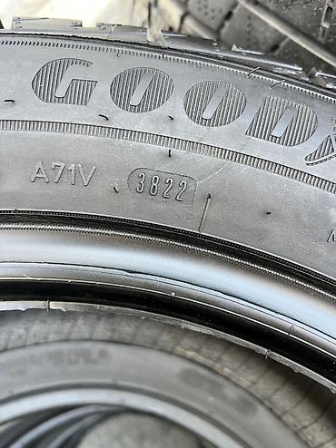 зимние: Шины 225 / 55 / R 17, Всесезонная, Б/у, Комплект, Легкий коммерческий транспорт (C/LT), Германия, GoodYear — 9
