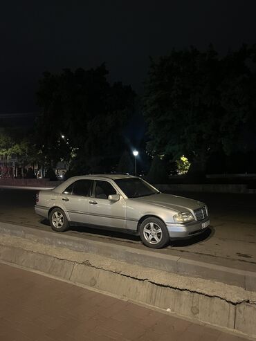 с класс 203: Mercedes-Benz C-Class: 1993 г., 2.2 л, Автомат, Бензин, Седан
