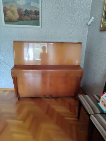 купить цифровое пианино бу: Продаю фортепиано, в отличном состоянии