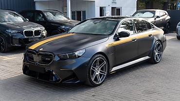 bye e5: BMW M5: 2024 г., 4.4 л, Автомат, Электромобиль, Седан — 3