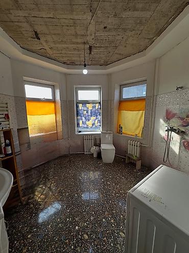 Продажа домов: Дом, 160 м², 7 комнат, Агентство недвижимости, Косметический ремонт — 13