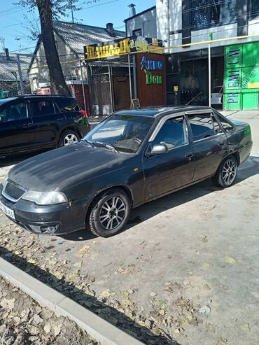 Daewoo: Daewoo Nexia: 2010 г., 1.6 л, Механика, Бензин, Седан