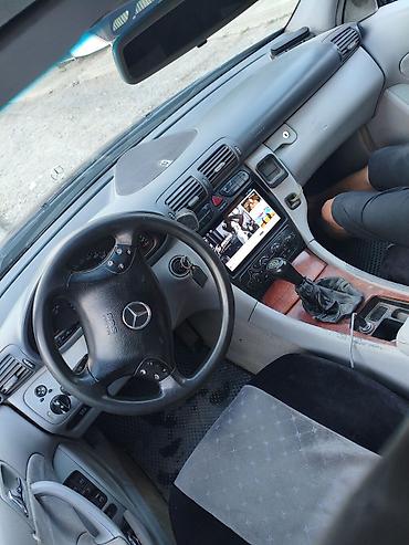 газписа 3: Mercedes-Benz C-Class: 2001 г., Механика, Бензин, Седан — 3