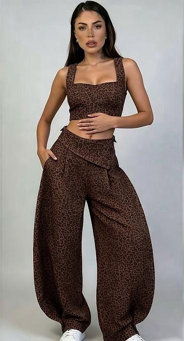 Kompleti: 🔥Dvodelni ženski komplet sa leopard dezenom
✅3200 din 
✅S M L — 8