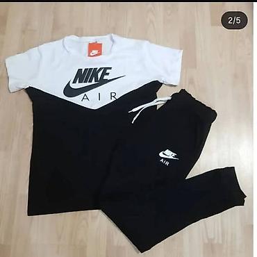 Kompleti: Ženski komplet S M L XL 2XL Cena 2300 din — 3