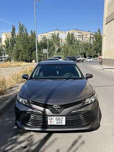 geely e5: Toyota Camry: 2018 г., 2.5 л, Автомат, Бензин, Седан — 1