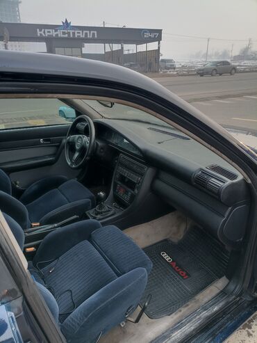 Audi: Audi 100: 1993 г., 2.3 л, Механика, Бензин, Седан — 28