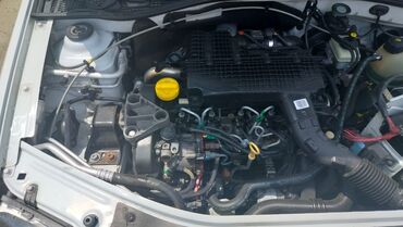 Dacia: Dacia Logan MCV (5 qapılı, ağ rəng) - Universał kuzov: geniş salon və — 7