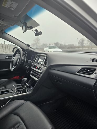 Hyundai: Hyundai Sonata: 2020 г., 2 л, Автомат, Газ, Седан — 11