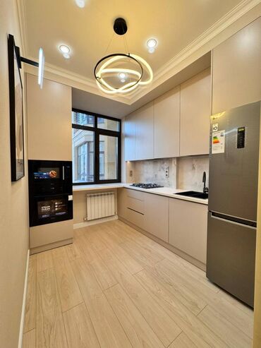 сколько стоит трехкомнатная квартира в бишкеке: 2 комнаты, 43 м², Элитка, 5 этаж, Дизайнерский ремонт