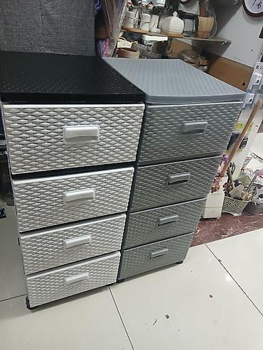 Komodlar: Yeni, Güzgüsüz — 13