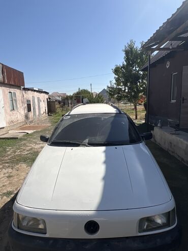пассат б5 плюс: Автомобиль Volkswagen Passat B3 Variant белого цвета, универсал