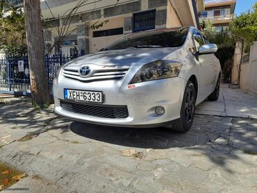 Οχήματα: Toyota Auris: 1.3 l. | 2013 έ. | Χάτσμπακ