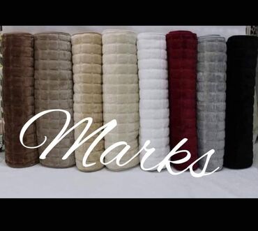 Posteljina: Ne klizajuci plisani flekeri. Idealni za odrzavanje. Set sadrzi tri — 7