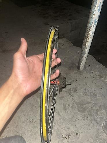 velosiped satiram 28: Velosiped arxa disk təkər satılır. - Ölçü: 26" - Arxa təkər üçün - — 2