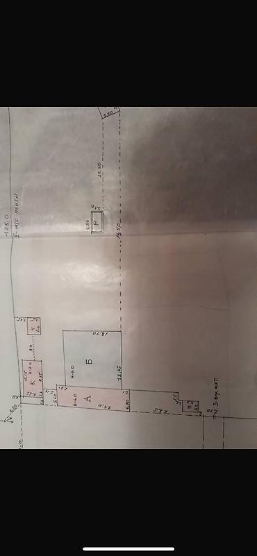 Продажа коттеджей и домов: Продам большой участок с домом в два этажатерритория 2 га,есть — 8
